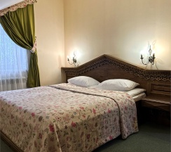 Люкс (Парадный) в Русская деревня