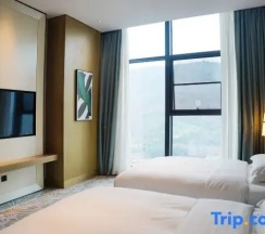 Двухместный номер Deluxe с видом на реку 2 отдельные кровати в DoubleTree by Hilton Ya'An