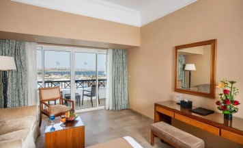 Номер Club в Naama Bay Hotel & Resort