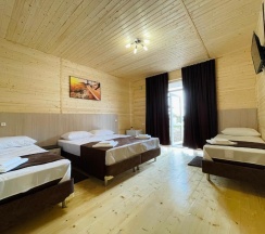 Четырёхместный номер Standard в Аскар