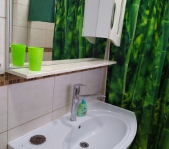 Стандартный трехместный номер (1 этаж) в Bamboo