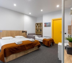izzzi APARTAMENT с отд. входом на 1 этаже в izzzi 3* у Гостиного двора