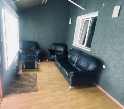 Номер люкс двухэтажный с 1 двуспальной кроватью в Радуга