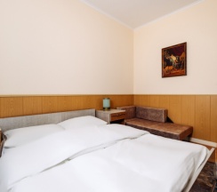 Стандарт с двуспальной кроватью , с видом на море и реку до 3 гостей в Дельфин парк