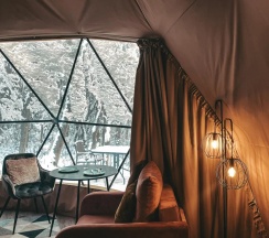 Геокупол Стоунхедж в Вазуза Лав