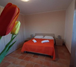 Коттедж с 3 комнатами в Casale della Minaga