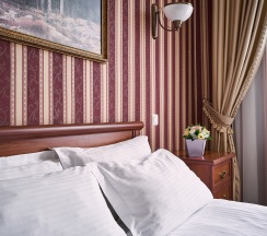 Стандарт Премиум с двуспальной кроватью в Центральный by USTA Hotels