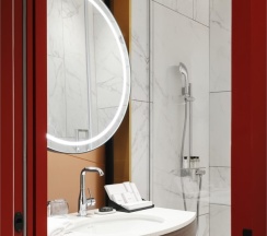 Премиум Кинг с видом во двор в Maidens Hotel Moscow