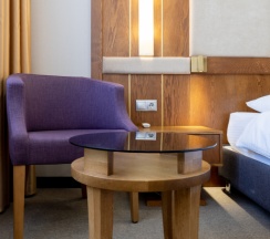 Двухместный номер Standard с красивым видом из окна двуспальная кровать в Reikartz Sky Алматы