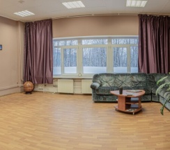 Место в шестиместном мужском номере в Ледокол