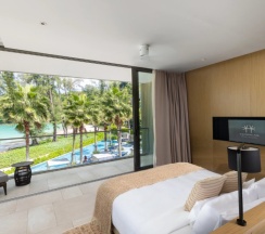Люкс Azure с 2 комнатами с видом на море в Twinpalms MontAzure Phuket Resort