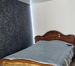 Коттедж стандарт с 1 двуспальной кроватью Фиолетовый дом в Кувшиново сити