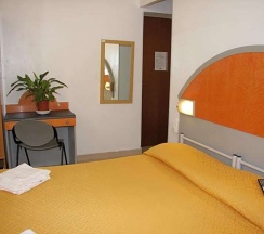 Номер Standard в Hotel Adelchi
