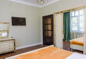 Гостевой дом Гранд Шале в Кисловодске