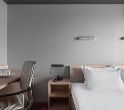 Стандарт улучшенный с двуспальной кроватью в Marins Park Hotel Нижний Новгород