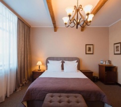 Двухместный полулюкс двуспальная кровать в Губернский