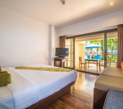 Номер Standard с видом на море в The Briza Beach Resort Khaolak