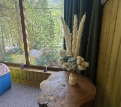 Четырёхместный номер с видом на лес и горы в 7 Небо