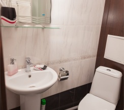 Полулюкс двухкомнатный номер с двумя раздельными кроватями в Royal hotel