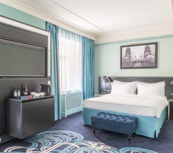 Улучшенный с видом во внутренний двор в Cosmos Selection Saint-Petersburg Nevsky Royal Hotel