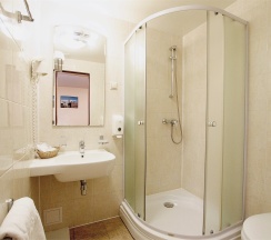 БИЗНЕС в Амакс Сафар