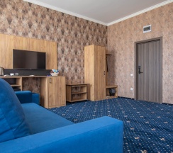 Номер комфорт семейный в Full House