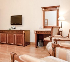 Номер делюкс в Petroff Palace