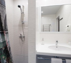 Двухместный номер категории «стандарт» в Транзит