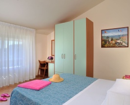 Семейный номер Standard с видом на море в Hotel Capri