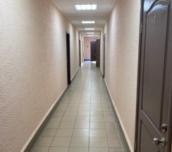 Кровать в общем номере в Баттл