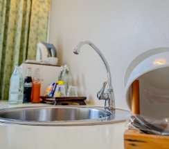 Двухместный семейный номер Deluxe с видом на горы в Sino House Phuket Hotel