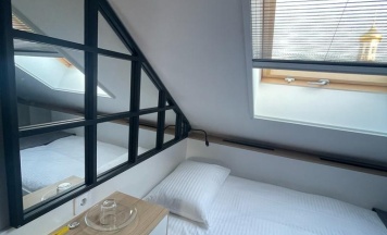 Номер эконом с 1 односпальной кроватью (мансарда) в У Кремля