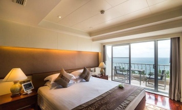 Люкс Royal Wing в Royal Cliff Beach Hotel Pattaya