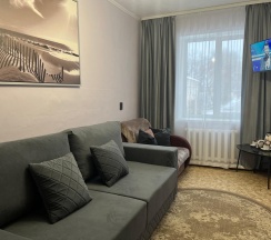 Двухкомнатный трехместный стандартный номер с двумя кроватями+кресло кровать (9) в Сплав