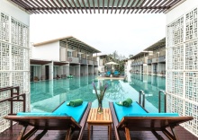 Трёхместный номер Deluxe с балконом в The Briza Beach Resort Khaolak