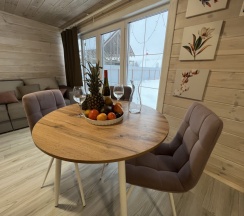 Коттедж с 2 комнатами с красивым видом из окна в Scandinavian Holiday