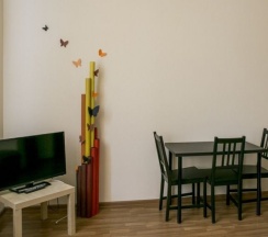 Стандартный трехместный номер в Smart People Eco Home