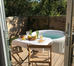 Дом 18 кв. м. №3 (вместимость 2 взрослых, 2 ребенка) в У реки