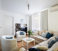 3-комнатные апартаменты стандарт в GMApartments (ДжиЭмАпартментс) на улице Малая Бронная 19А
