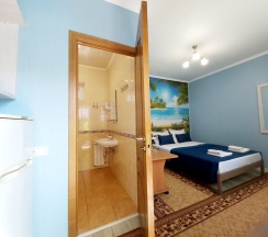 Двухместный номер Comfort с видом на внутренний двор двуспальная кровать в Катерина