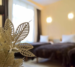 №6. Трехместный номер с дополнительным спальным местом и видом на горы в Прибой