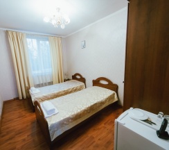 Двухместный с раздельными кроватями в Анри