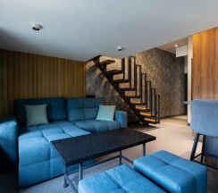 Апартамент 14 Современный двухуровневый лофт  с живописным видом на Москву (с душем) в Ap-in aparts