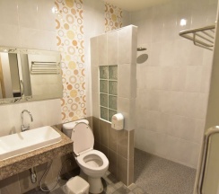 Двухместный номер Deluxe c 1 комнатой с видом на город двуспальная кровать в Ricci House Resort