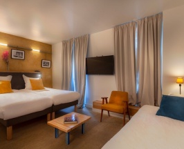 Трёхместный номер Standard в Villa Bellagio Paris