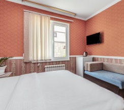 Трёхместная студия Standard с видом на внутренний двор в Green rent