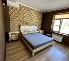Коттедж с балконом в Villa Malibu