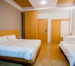 Одноместный номер Deluxe с видом на город двуспальная кровать в Casa de Coral Phuket