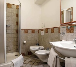 Четырёхместный номер Standard в Hotel Tivoli Prague