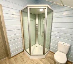 Дом с мангальной зоной в Бобровое